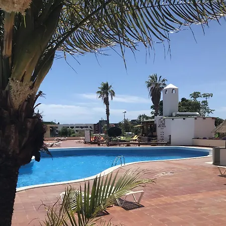 Club Paraiso Апартаменты *
