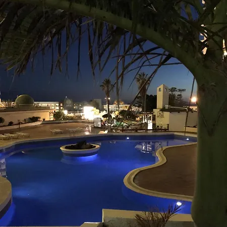 Club Paraiso Apartment *